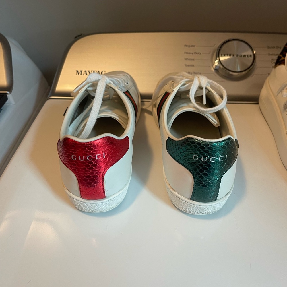 Authentic Gucci Ace Sneakers. Size 39.5. Fits womens 10-10.5. Good condition.